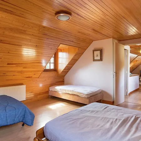 With Enclosed Garden Holiday home